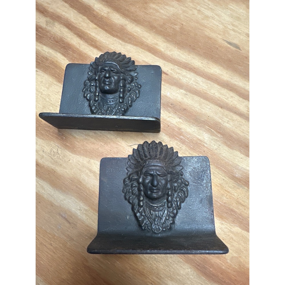 Connecticut Foundry Cast Iron Native American Chief Bookends Vintage Pair Black